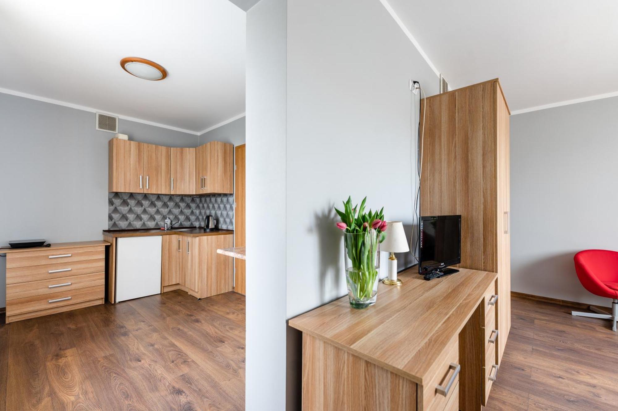 Sleep&Go Bed & Breakfast Люблинец Екстериор снимка