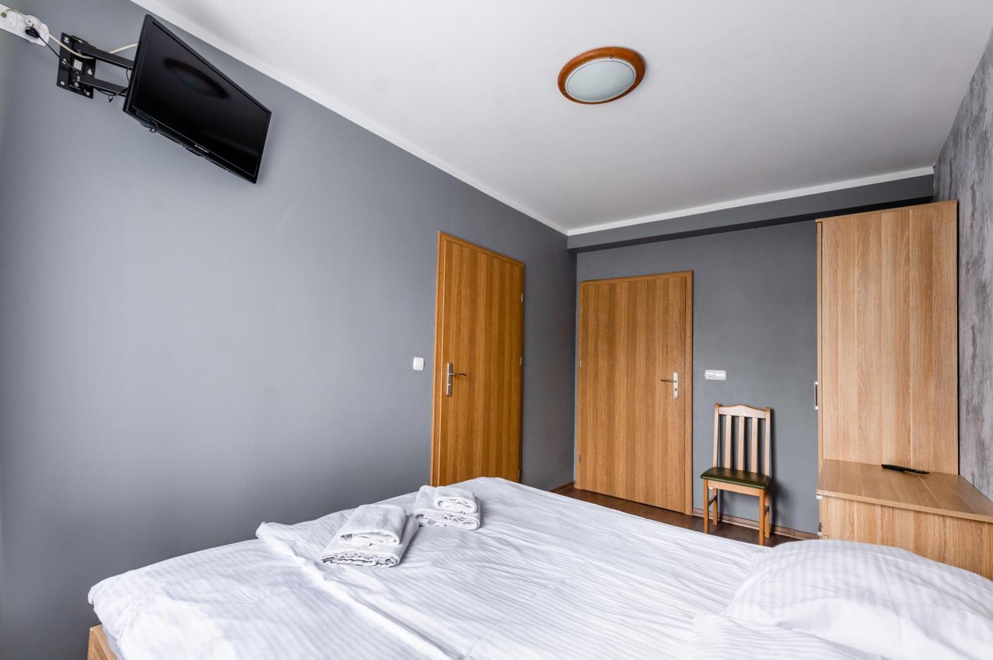 Sleep&Go Bed & Breakfast Люблинец Екстериор снимка