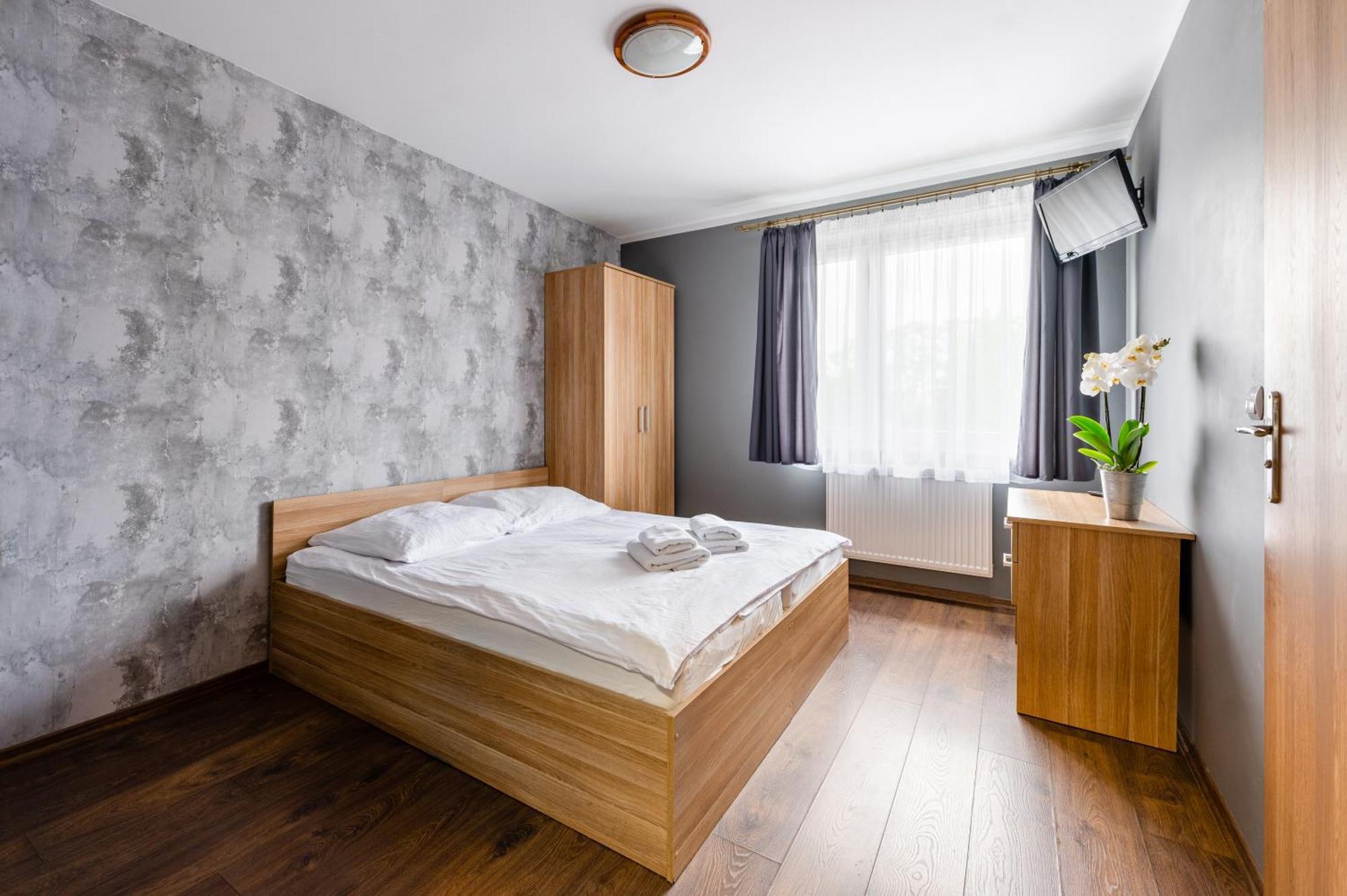 Sleep&Go Bed & Breakfast Люблинец Екстериор снимка