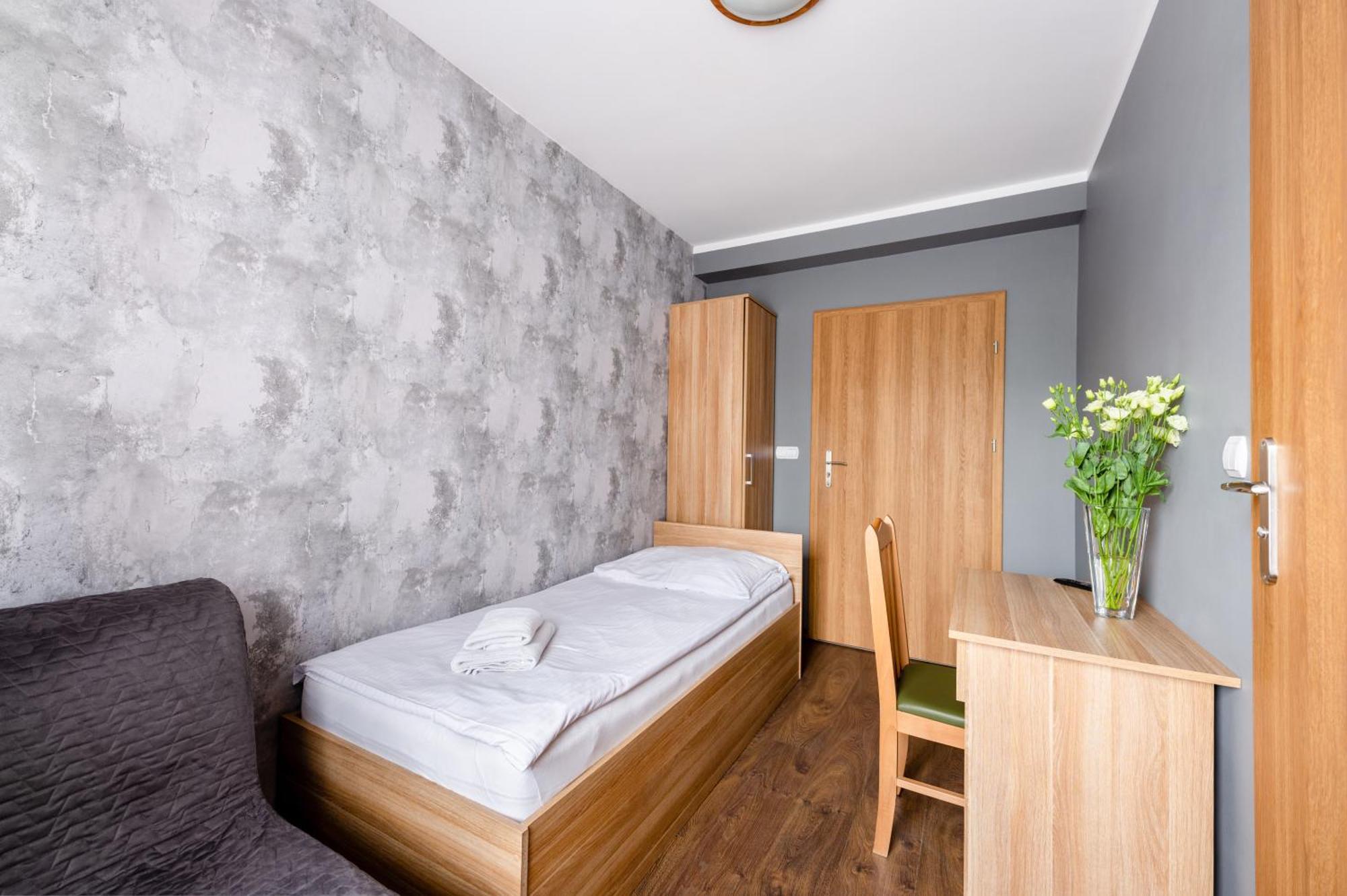 Sleep&Go Bed & Breakfast Люблинец Екстериор снимка