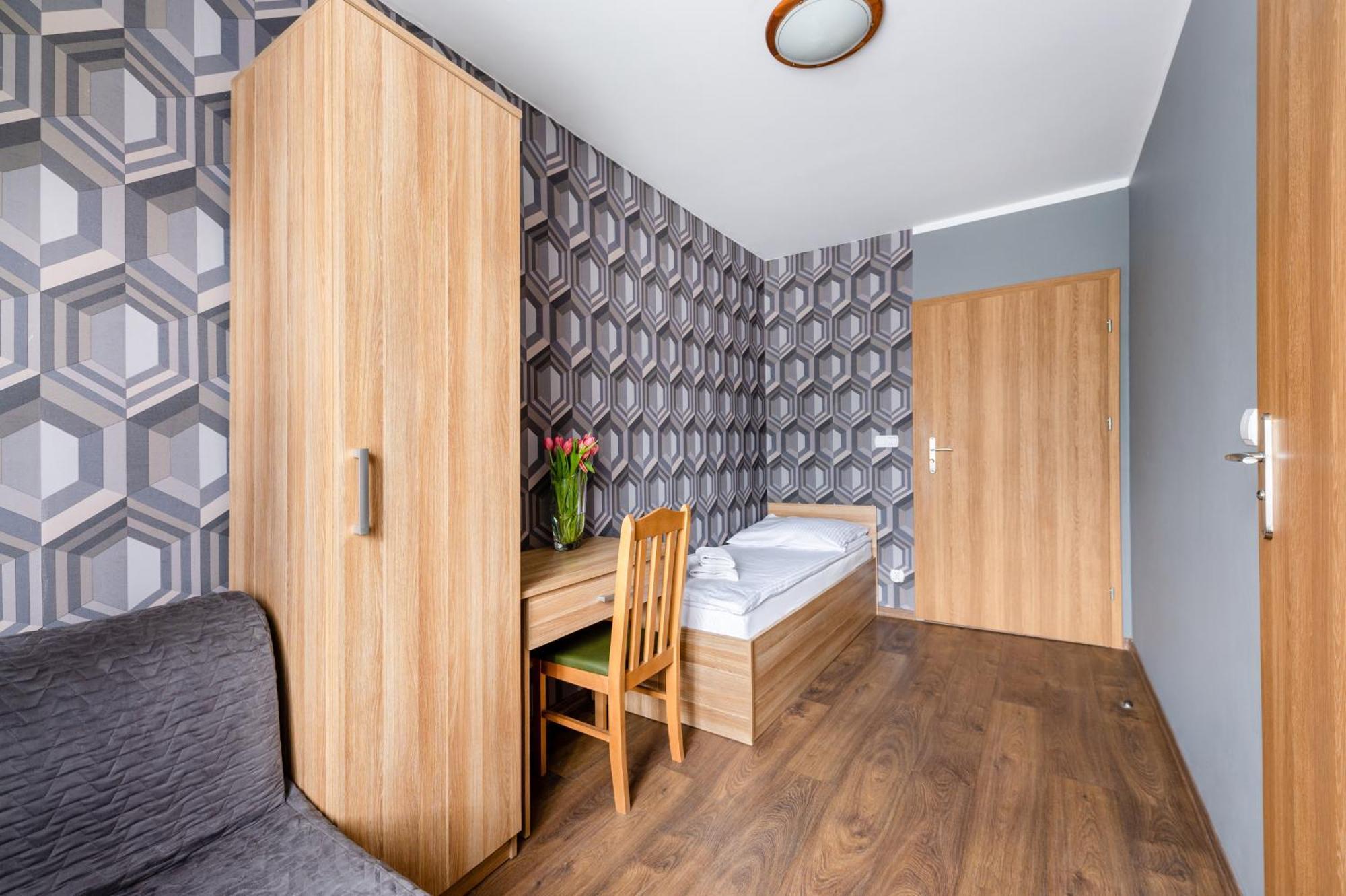 Sleep&Go Bed & Breakfast Люблинец Екстериор снимка