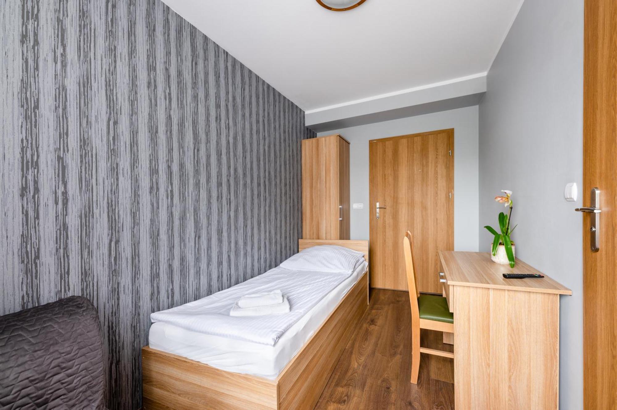 Sleep&Go Bed & Breakfast Люблинец Екстериор снимка