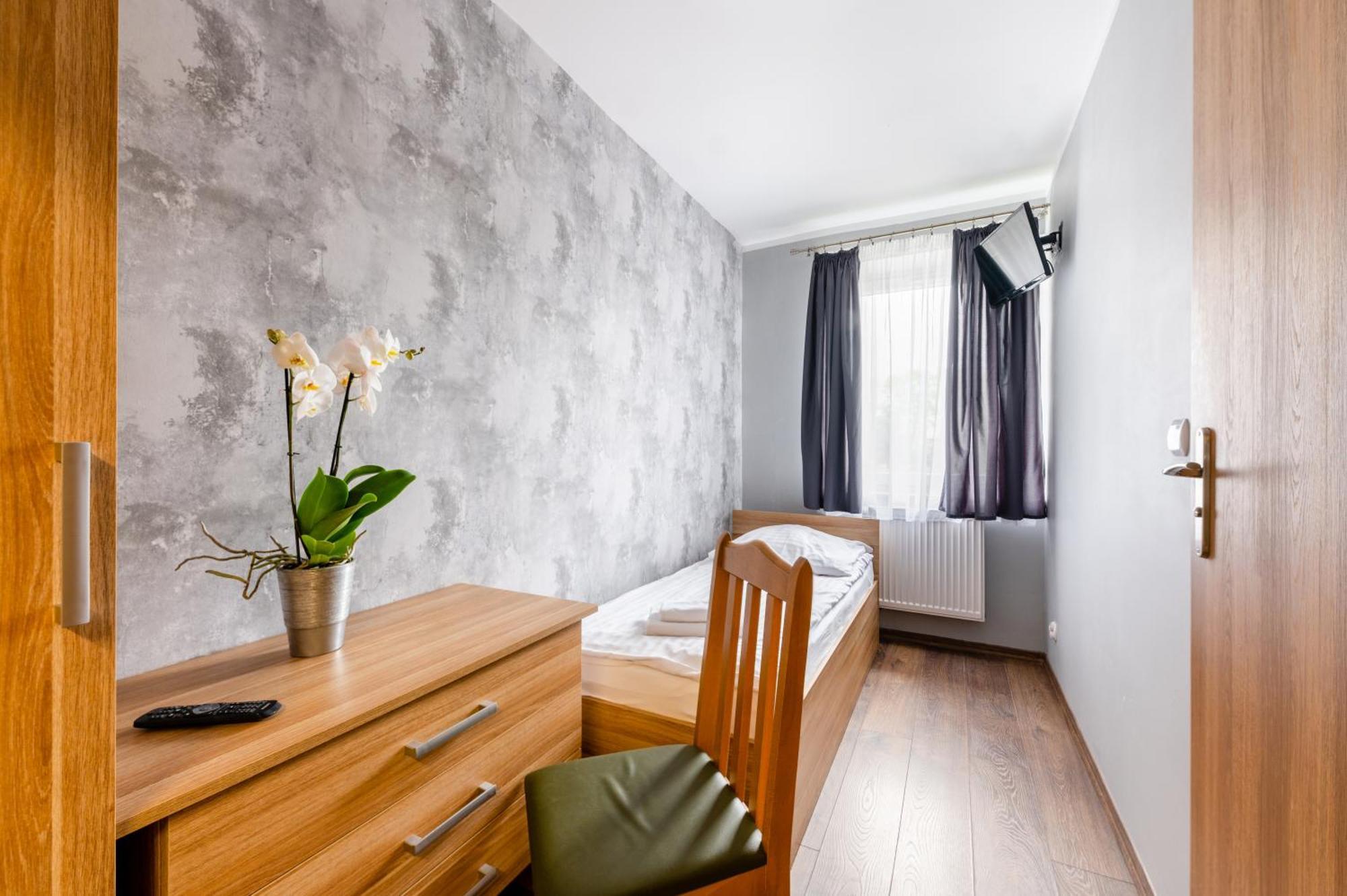 Sleep&Go Bed & Breakfast Люблинец Екстериор снимка